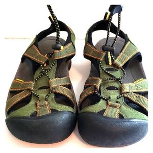 Keens women's sandals
